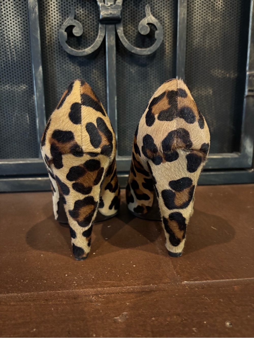 BCBGMAXAZRIA Leopard Print High Heels - Picture 4 of 6